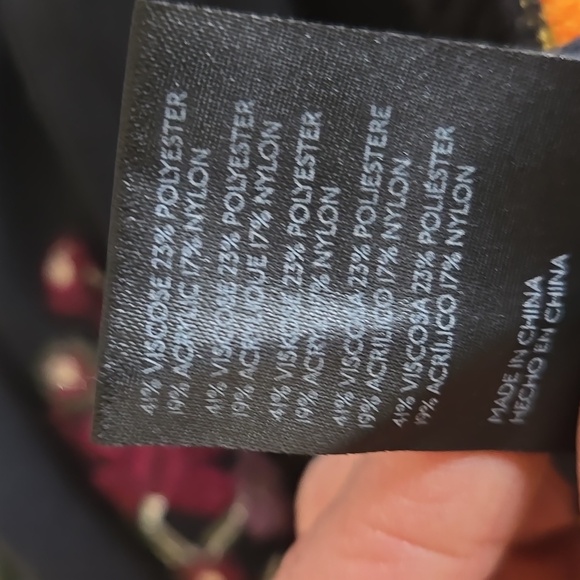 Maeve Anthropologie Red And Orange Colorful Patterned Shrug Sweater - Picture 7 of 7